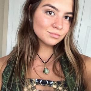 Meet your Posher, Desiray